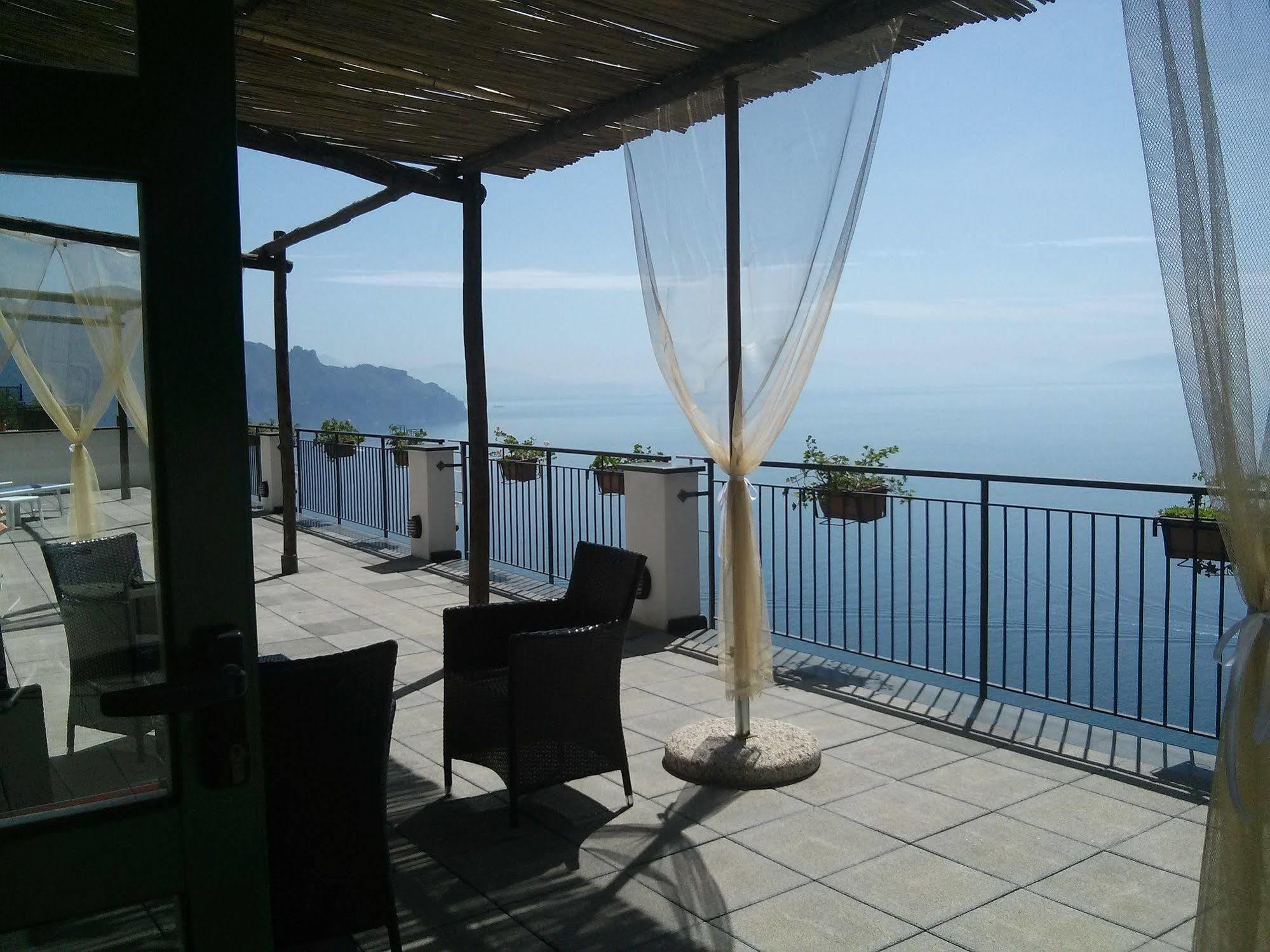 Hotel Doria Amalfi Eksteriør bilde